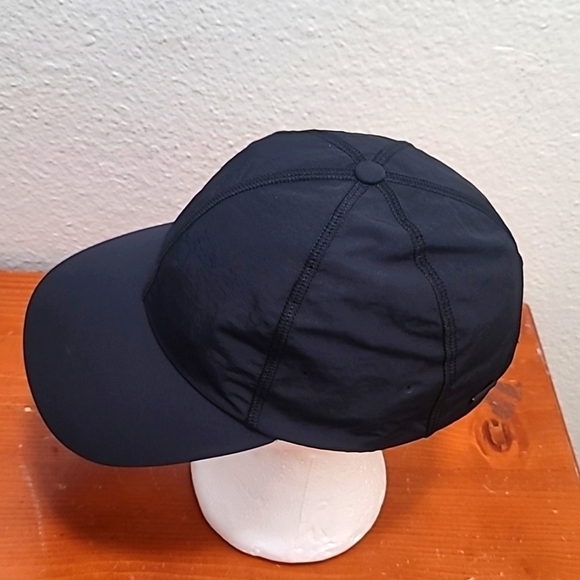NEW LULULEMON BLACK BALLER SOFT HAT - Picture 3 of 9